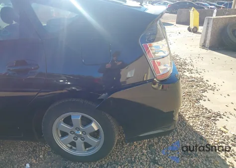 2005 Toyota Prius from USA, damaged, VIN JTDKB20U953068417